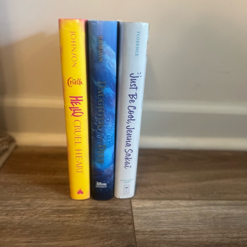 Kid Book Bundle - Picture 4 of 4